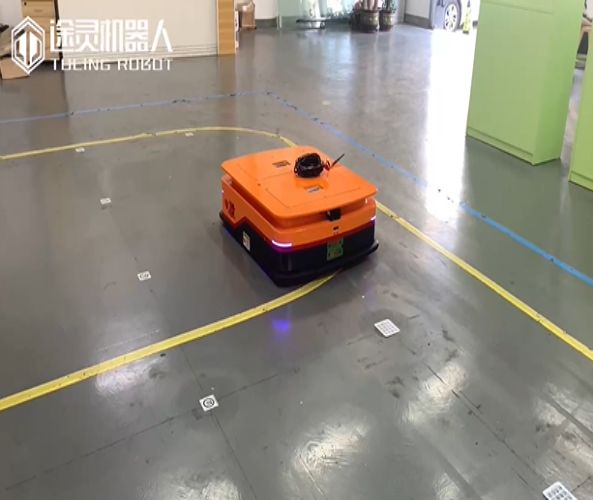 二維碼導(dǎo)航背負式AGV